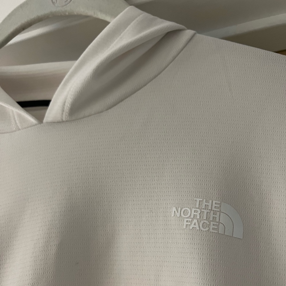 The North Face Wander Sun Hoodie